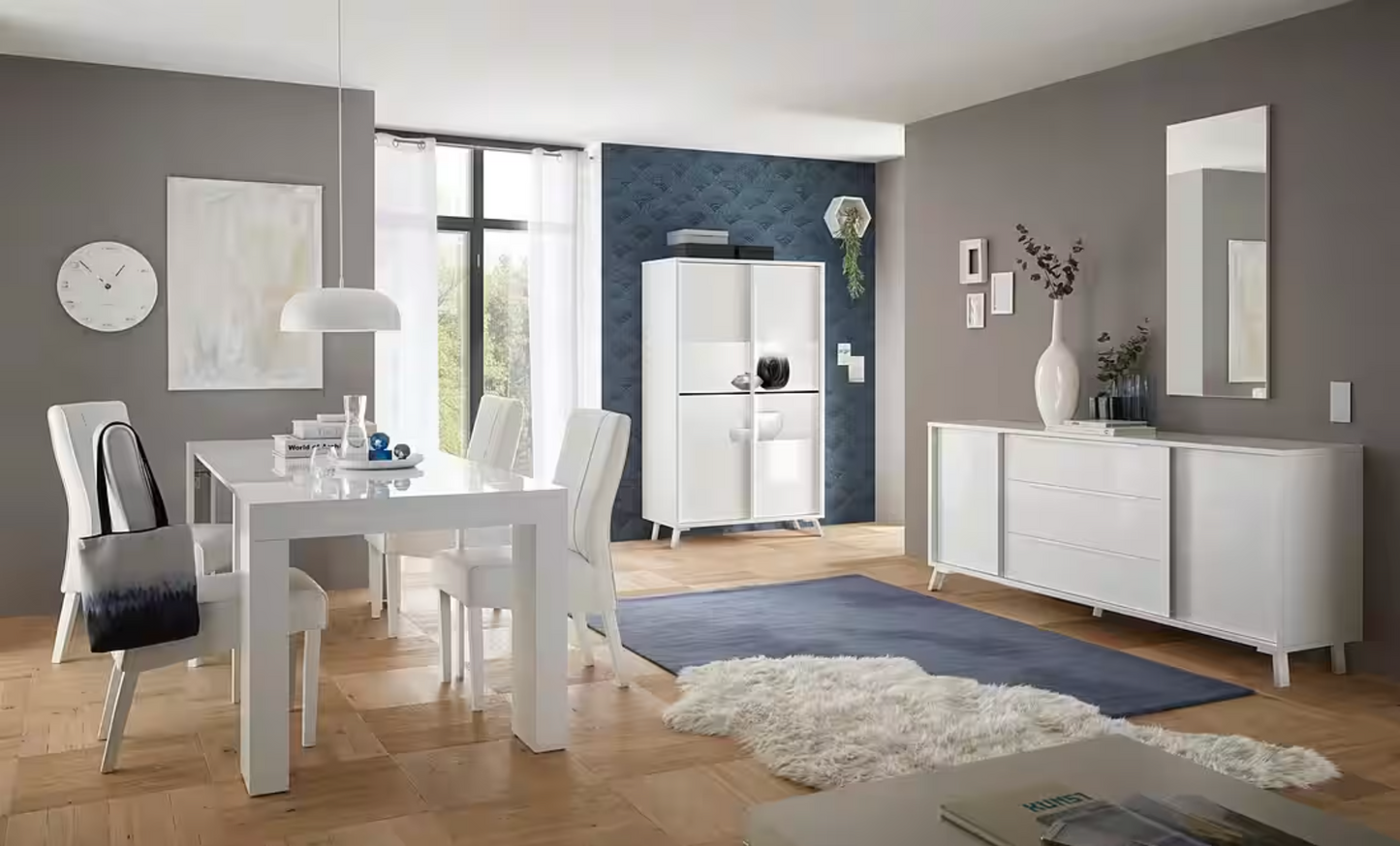 Kumode ar atvilktnēm CITY - Balta